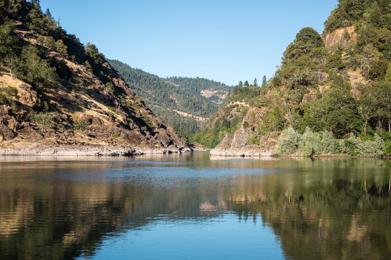 Morrisons Rogue River Lodge Merlin Exterior photo